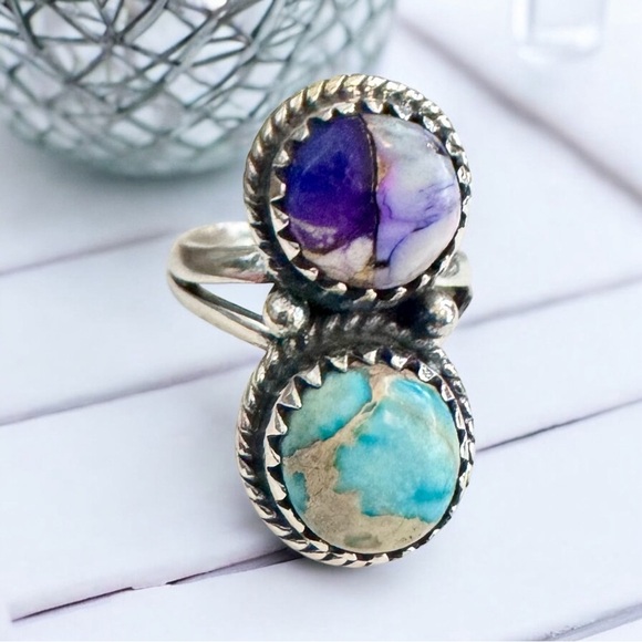 Ice Blue & Purple Dahlia Mohave Turquoise Ring (5.75) - Picture 1 of 6